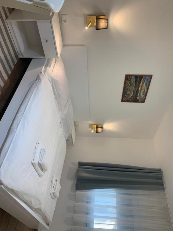 Perusic Apartmani Albatros מראה חיצוני תמונה