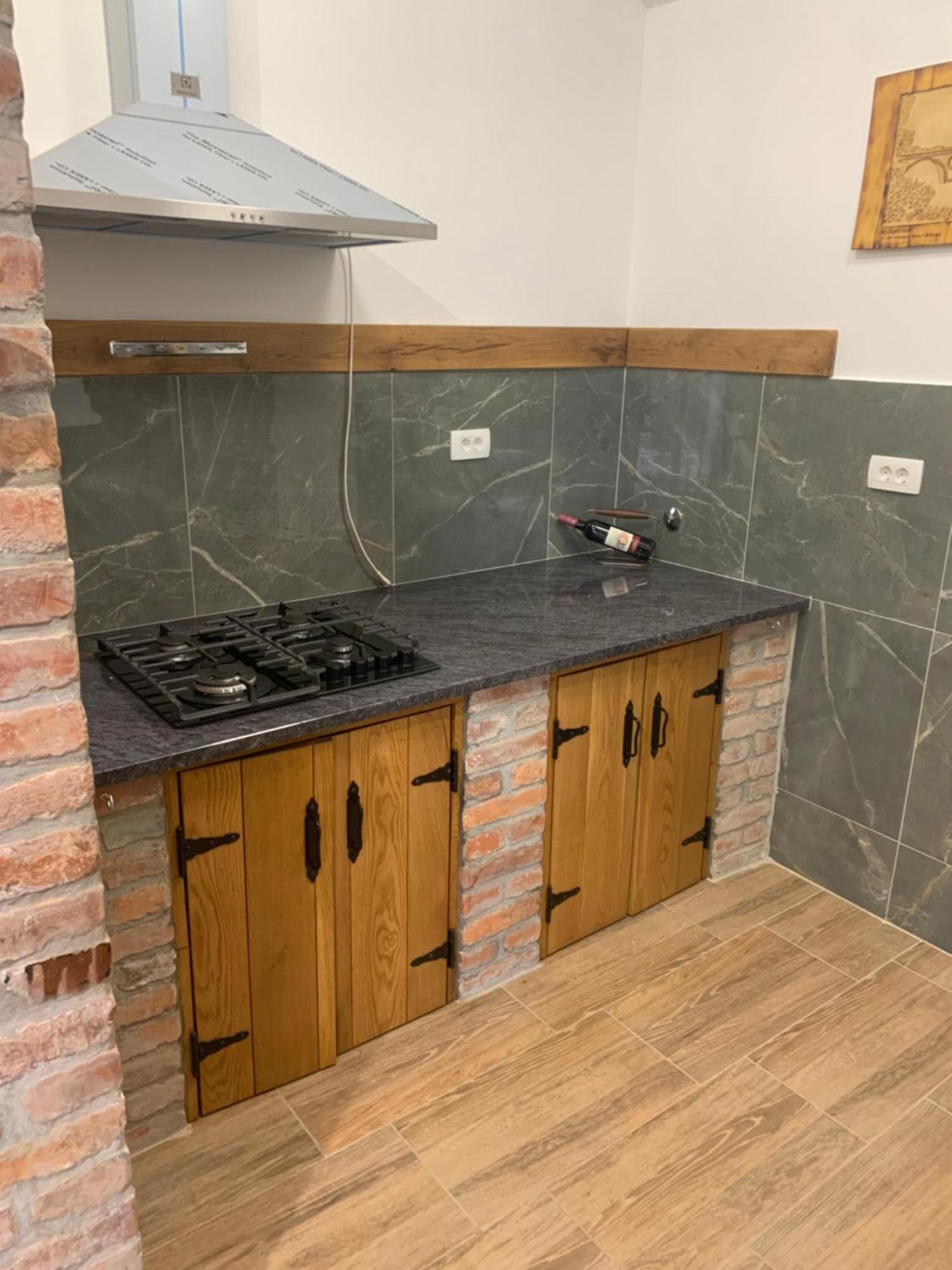 Perusic Apartmani Albatros מראה חיצוני תמונה